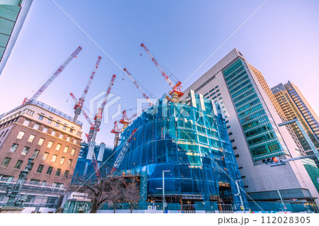 日本の東京都市景観 日本橋一丁目の再開発事業などを望む＝令和6年2月27日 112028305