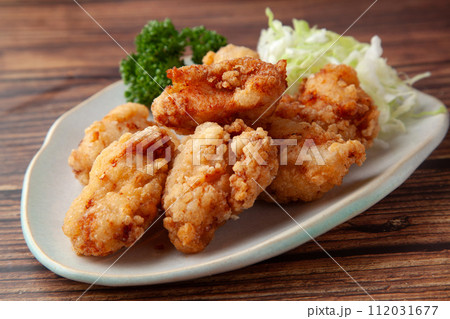 鶏肉の唐揚げ 112031677