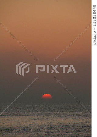 今治大角鼻からの沈む夕日 112038449