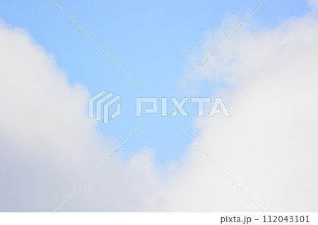 青空と雲 112043101