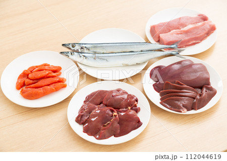 ビタミンB群を多く含む食品 ビタミンB群を多く含む食品 112044619