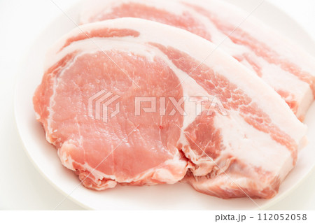 とんかつ用の豚ロース肉 112052058