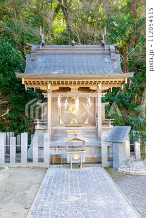 大阪府四條畷市南野の四條畷神社　有源招魂社 112054515