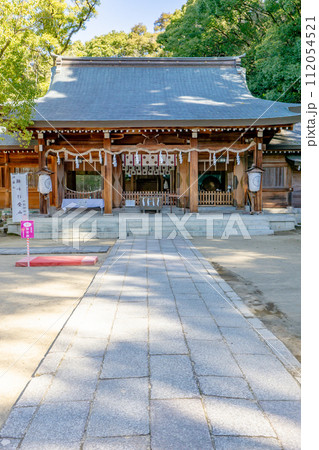 大阪府四條畷市南野の四條畷神社(楠公さん) 拝殿 大阪府四條畷市南野の四條畷神社(楠公さん) 拝殿 112054521