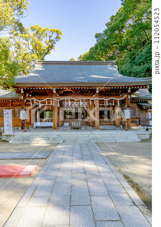 大阪府四條畷市南野の四條畷神社(楠公さん) 拝殿 大阪府四條畷市南野の四條畷神社(楠公さん) 拝殿 112054523