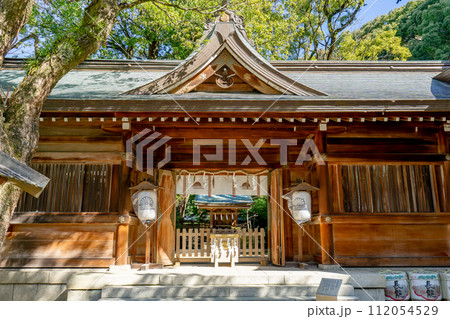 大阪府四條畷市南野の四條畷神社 摂社 御妣神社(楠公さんのお母様) 大阪府四條畷市南野の四條畷神社 摂社 御妣神社(楠公さんのお母様) 112054529