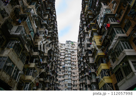 香港　益発大廈(モンスターマンション) 112057998