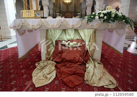 Baby Jesus figure under the main altar in the Church of Saint Catherine of Alexandria in Bethlehem, Israel Baby Jesus figure under the main altar in the Church of Saint Catherine of Alexandria in Bethlehem, Israel 112059580