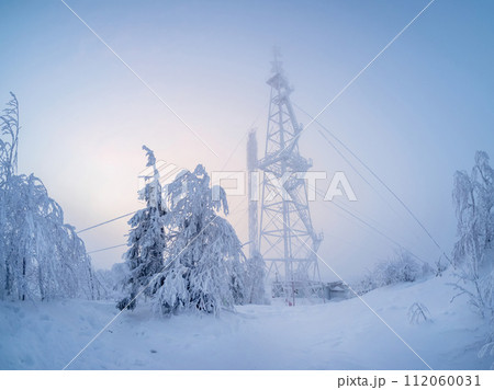 Observatory is in a frosty fog. Observatory is in a frosty fog. 112060031