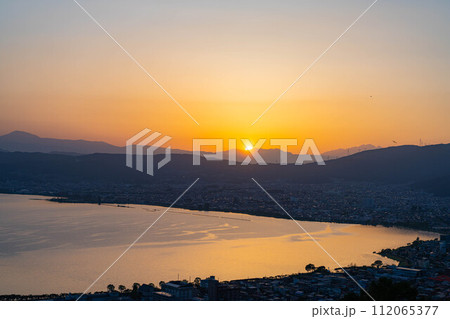 【サンセット素材】立石公園から見るサンセット【長野県】 112065377