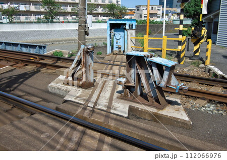 名古屋市南区：山崎川・陸閘門ゲート(左岸側) 112066976