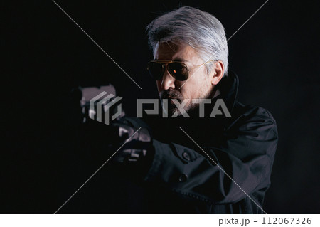 刑事 殺し屋 探偵 工作員 イメージ 刑事 殺し屋 探偵 工作員 イメージ 112067326