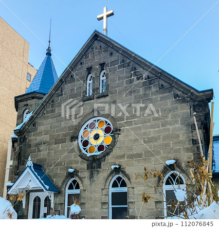 日本基督教団札幌教会 正面アップ 札幌市中央区 春 112076845