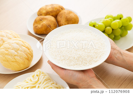 糖質(炭水化物)を多く含む食品(米) 糖質(炭水化物)を多く含む食品(米) 112076908