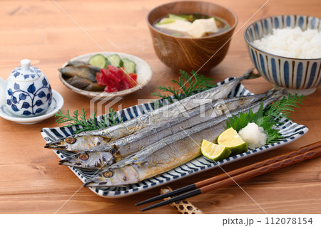 サンマの丸干し 秋刀魚の塩焼き サンマの丸干し 秋刀魚の塩焼き 112078154