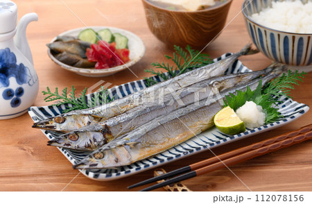 サンマの丸干し 秋刀魚の塩焼き サンマの丸干し 秋刀魚の塩焼き 112078156