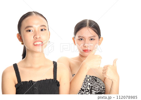 美しい二人の女性 美しい二人の女性 112078985