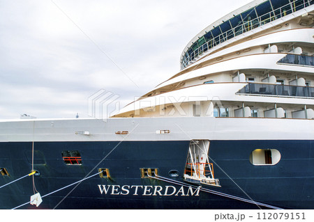 横浜港大さん橋 国際客船ターミナル ウエステルダム 横浜港大さん橋 国際客船ターミナル ウエステルダム 112079151