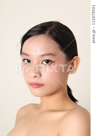 美しい女性 美しい女性 112079501