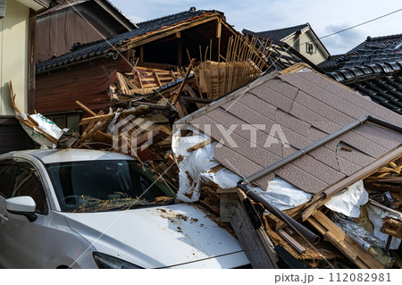 能登半島地震 倒壊した建物 能登半島地震 倒壊した建物 112082981