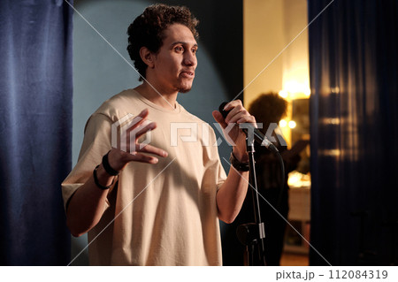 Monologue of comedian on stage Monologue of comedian on stage 112084319