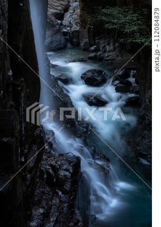 美しい滝　　付知峡 112084879