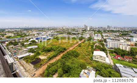 タイ・バンコク 高層ビル群遠景 / Bangkok, Thailand タイ・バンコク 高層ビル群遠景 / Bangkok, Thailand 112086570