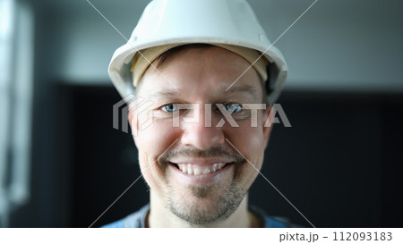 Smiling disposable man in uniform Smiling disposable man in uniform 112093183