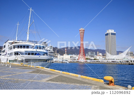 神戸市、神戸ハーバーランドの風景 神戸市、神戸ハーバーランドの風景 112096892
