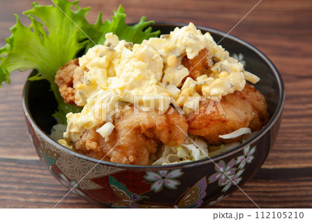唐揚げのチキン南蛮丼 唐揚げのチキン南蛮丼 112105210
