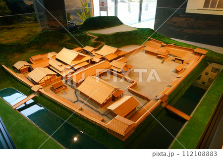 一乗谷朝倉氏遺構博物館　朝倉氏館　唐門 112108883