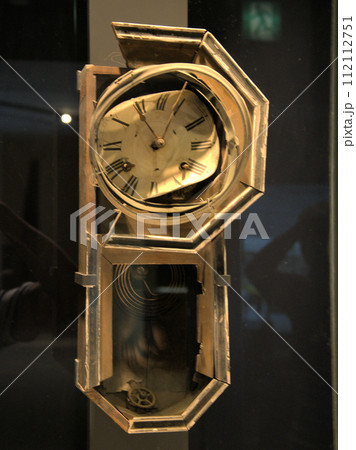 原爆資料館の展示物　被爆時計　長崎県長崎市平野町 112112751