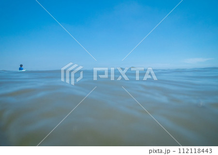 Ocean bathing 112118443