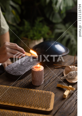 sandalwood for relaxation and meditation, meditation concept sandalwood for relaxation and meditation, meditation concept 112118794