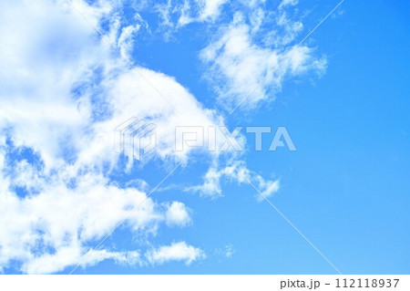 青空と雲イメージ 青空と雲イメージ 112118937