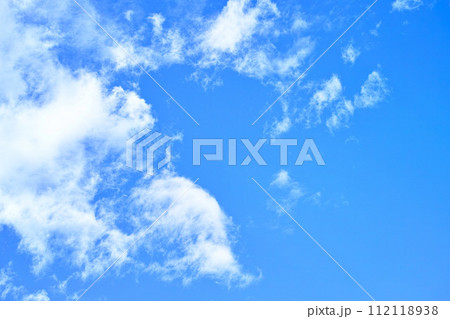 青空と雲イメージ 青空と雲イメージ 112118938