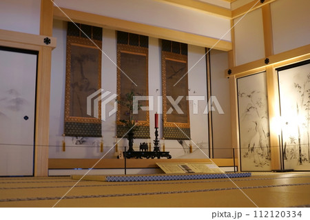 一乗谷朝倉氏遺構博物館 朝倉氏館室内風景 一乗谷朝倉氏遺構博物館 朝倉氏館室内風景 112120334