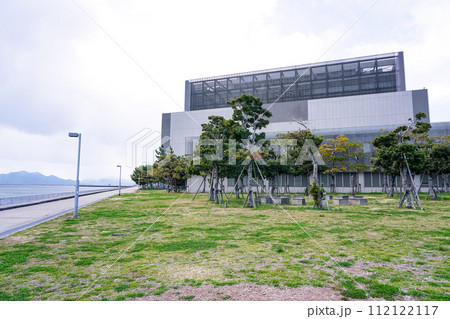 ガラス張りの清掃工場 エコリアムこと広島市環境局中工場 112122117