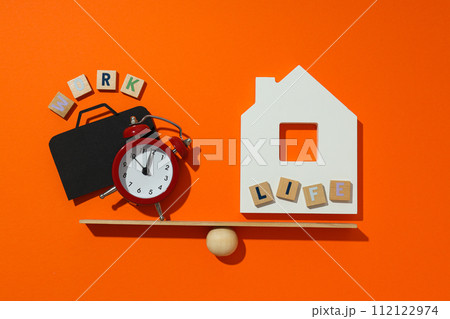 Concept of balance between work and personal life. 112122974