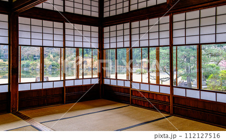 京都、渉成園の閬風亭 112127516