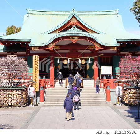 亀戸天神の梅まつり うめ 白梅と紅梅 東京都江東区亀戸 亀戸天神の梅まつり うめ 白梅と紅梅 東京都江東区亀戸 112130526