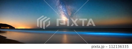 Panoramic view of the sea at night 112136335