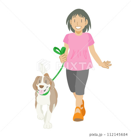 犬と散歩を楽しむ少女のイラスト 112145684