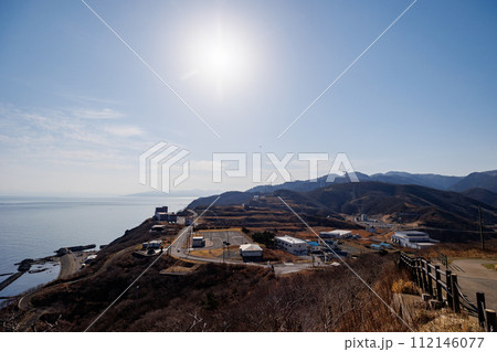 龍飛埼灯台から津軽海峡を観る(青森県) 龍飛埼灯台から津軽海峡を観る(青森県) 112146077