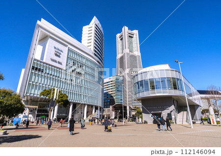 日本の横浜都市景観 桜木町駅前から横浜ランドマークタワーなどを望む=13日 日本の横浜都市景観 桜木町駅前から横浜ランドマークタワーなどを望む=13日 112146094