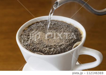 ドリップコーヒー 112146369
