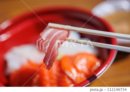 津軽半島先端の海鮮丼(青森県) 津軽半島先端の海鮮丼(青森県) 112146734