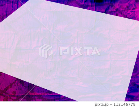 紫のフレーム入り水彩風テクスチャ背景 紫のフレーム入り水彩風テクスチャ背景 112146779