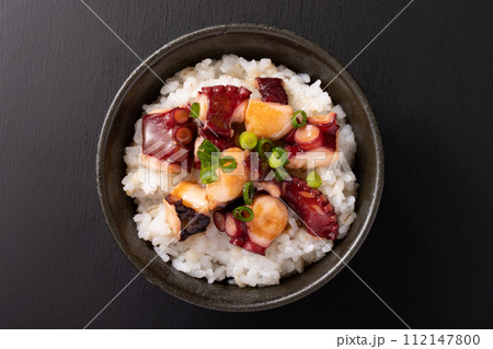 ［北海道産］北海たこのバター醤油焼き丼（水だこ） 112147800