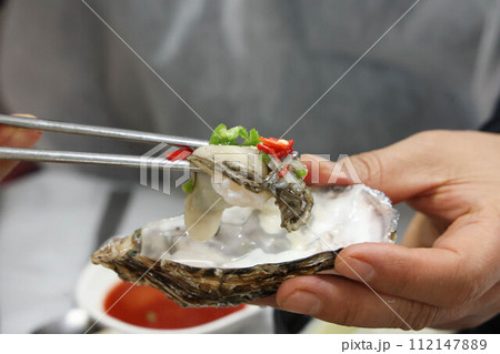 very fresh Korean oyster. korea food very fresh Korean oyster. korea food 112147889